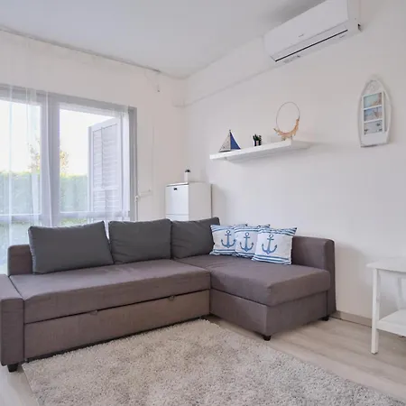 Apartman Ragyogók *